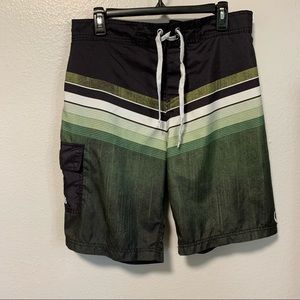 Guinness men’s swim trunks size XL green and black